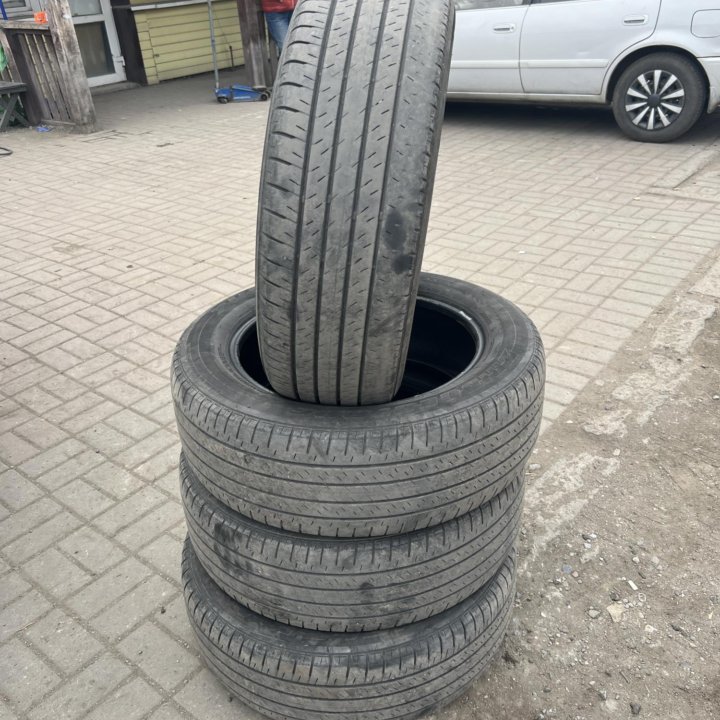 шины Bridgestone Dueler H/L 100H 225/60 R18