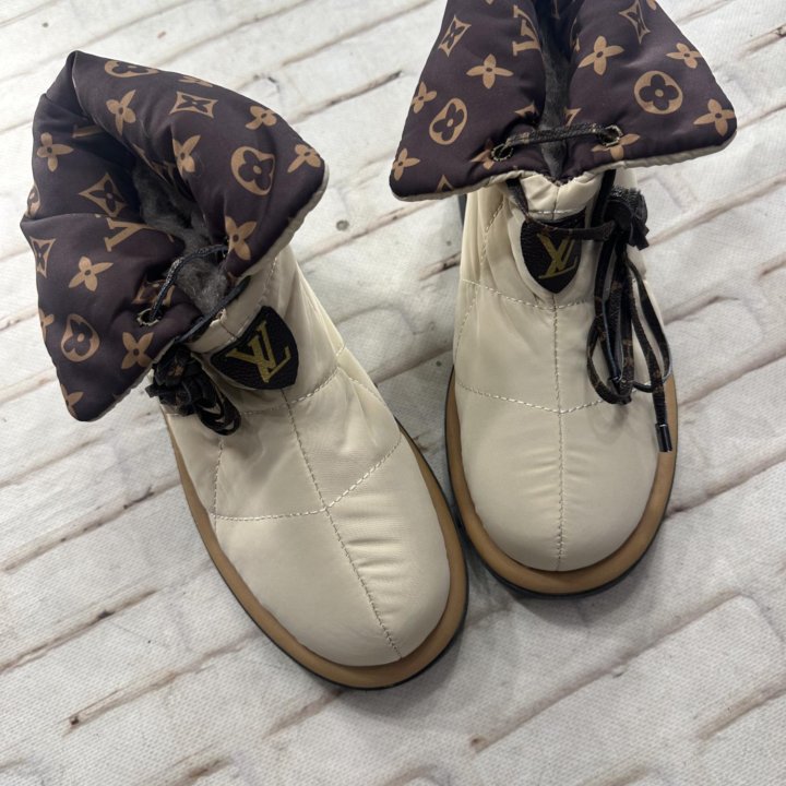 Дутики Louis Vuitton