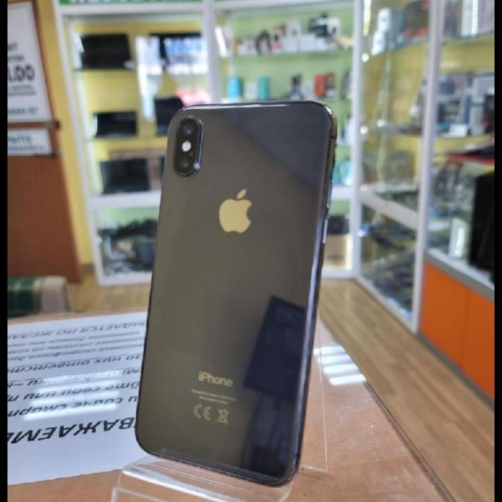 Отличный iPhone X 64gb