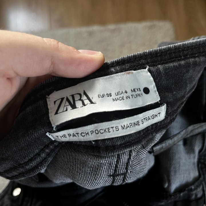 Джинсы Zara