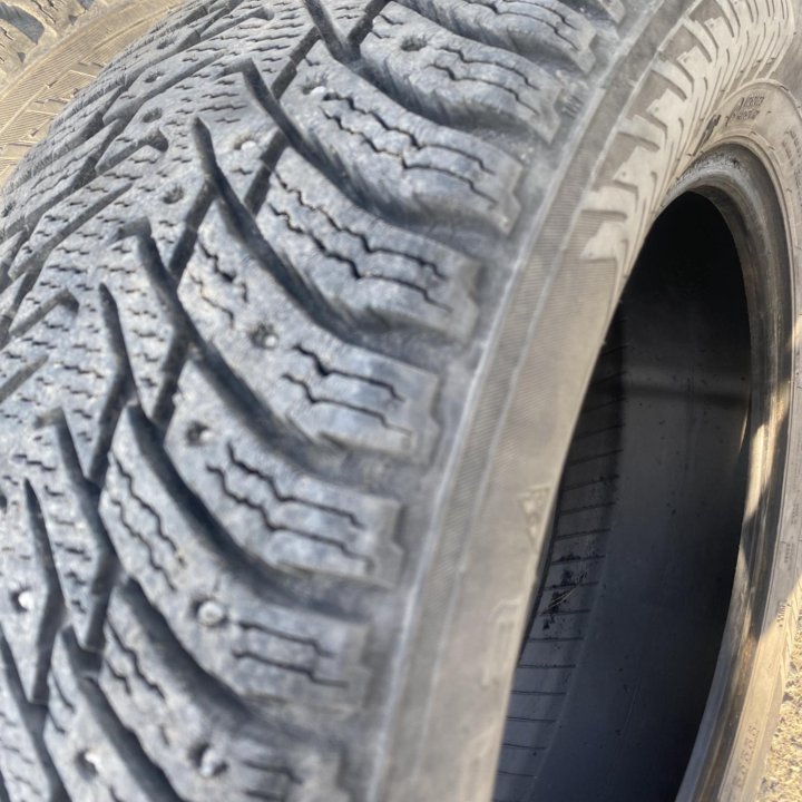 hakkapeliitta 8 205/55/R16