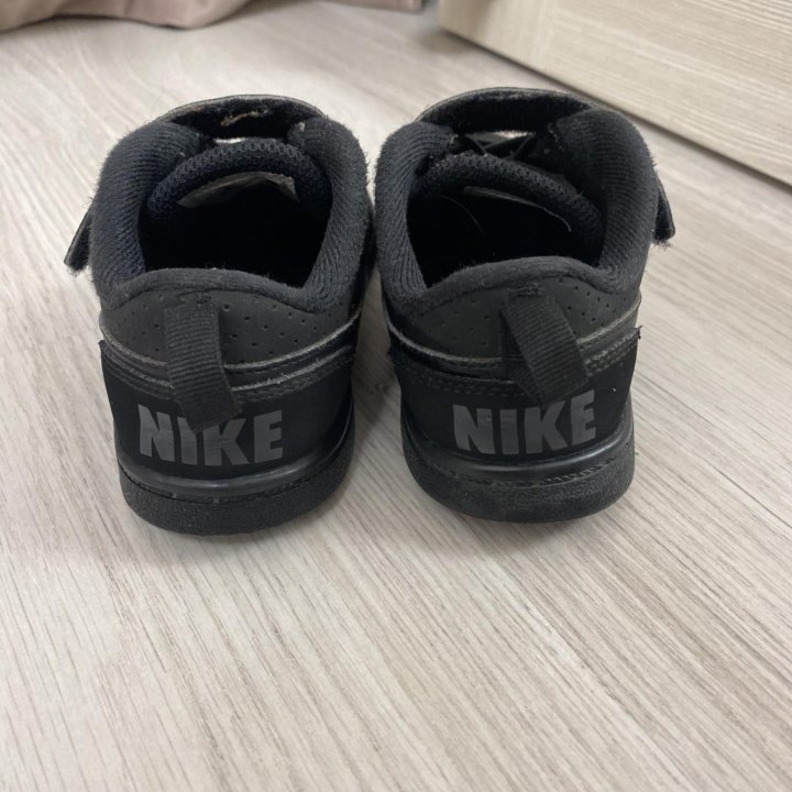 Кеды Nike