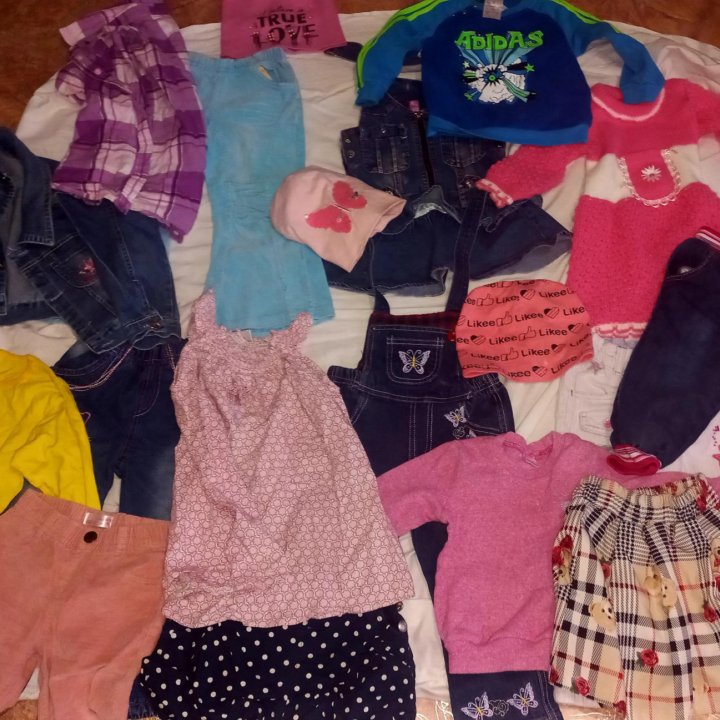 Разные вещи для девочки до 2 лет.