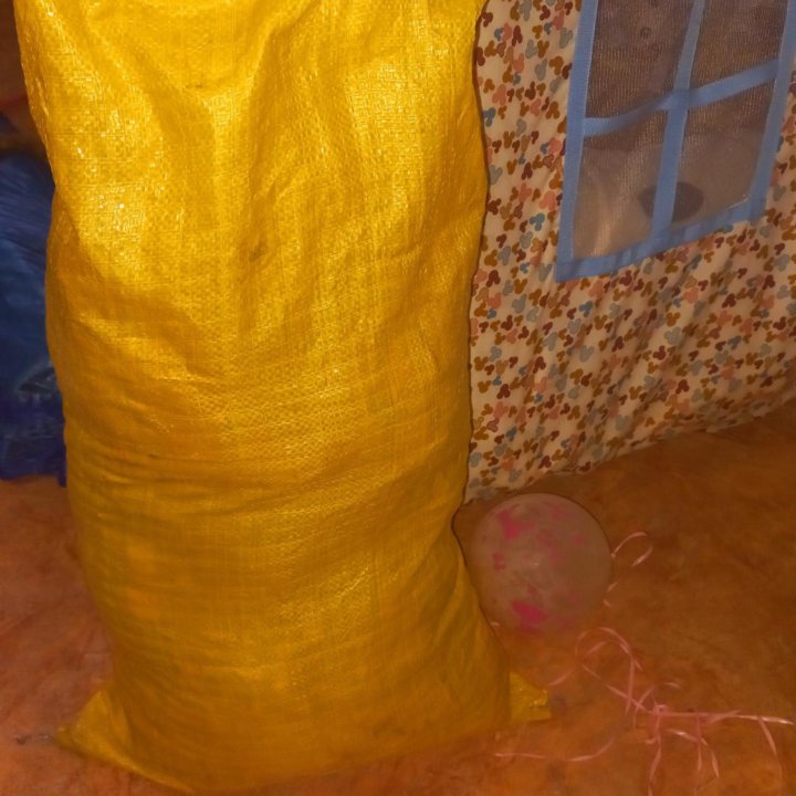 Разные вещи для девочки до 2 лет.