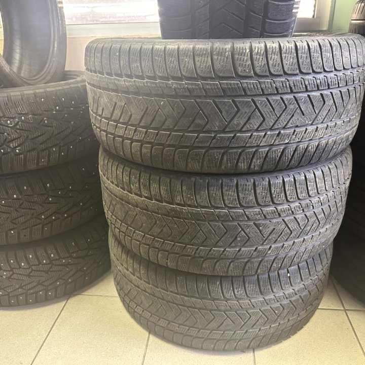 Зимние шины Pirelli 285/45/R20