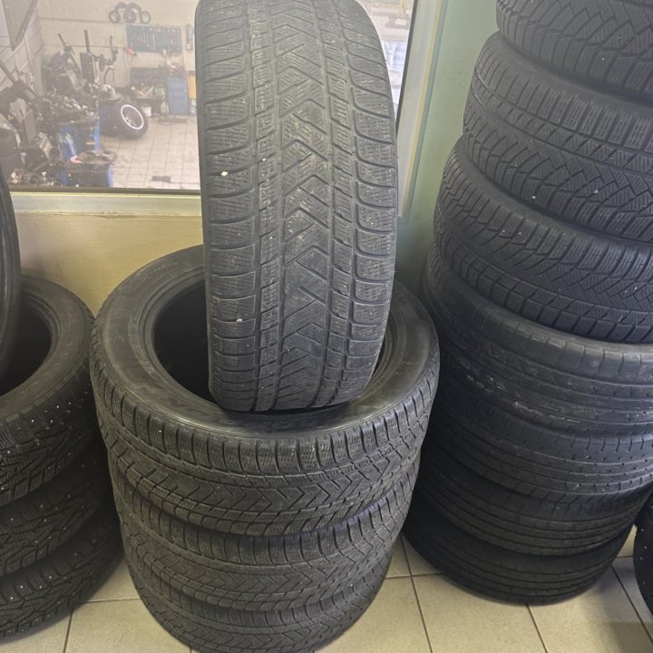 Зимние шины Pirelli 285/45/R20