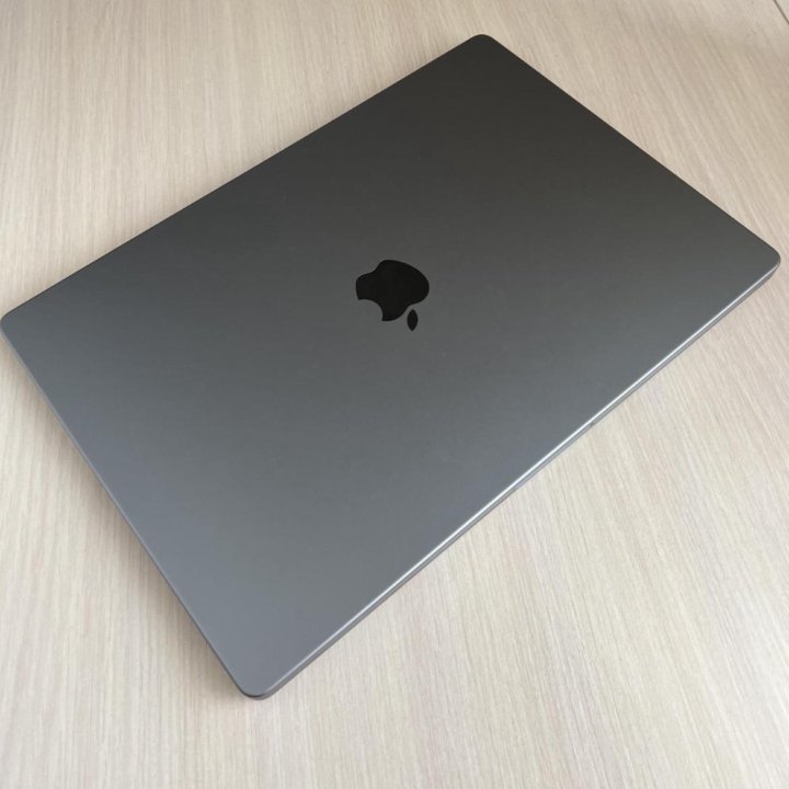 MacBook Pro 16” M1Pro 32/512