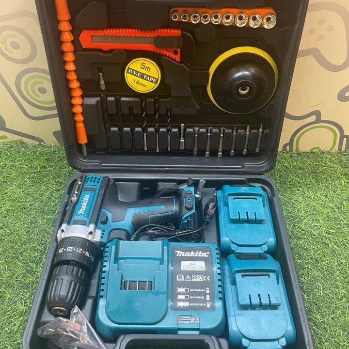 Шуруповерт Makita 48v с набором