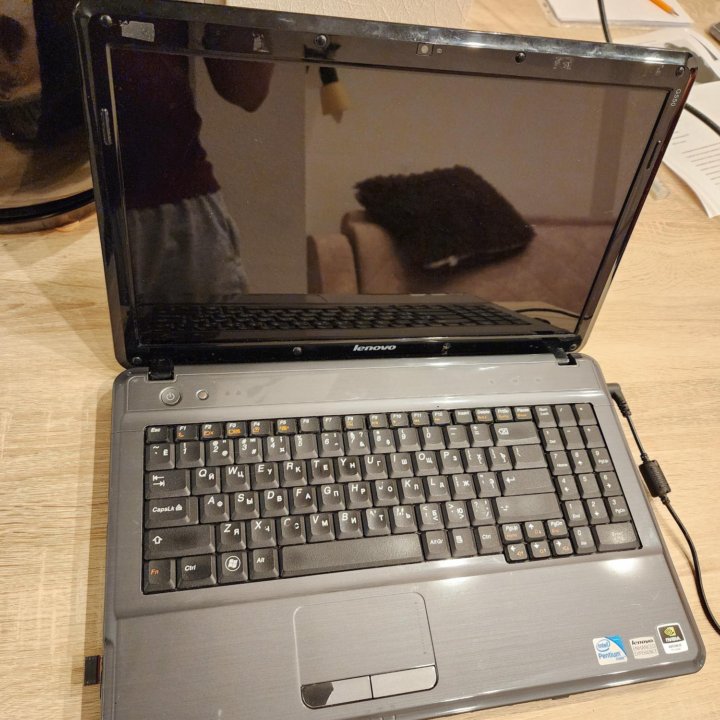 Lenovo G550, SSD+HDD, nvidia g210m