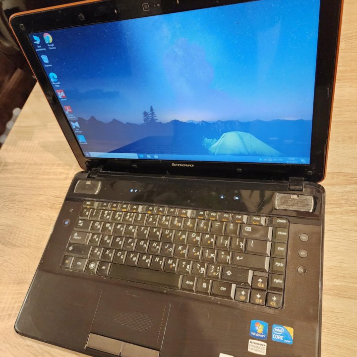 Lenovo Y560, core i5, 8gb, SSD+HDD