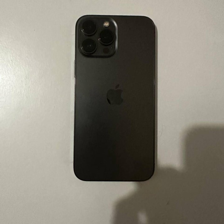 Продам iPhone 13 Pro Max