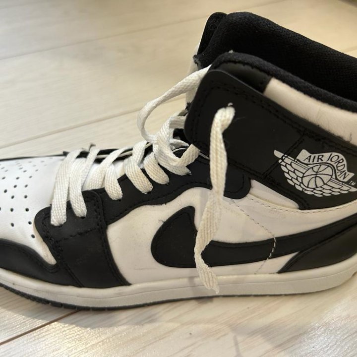 Кроссовки nike air jordan