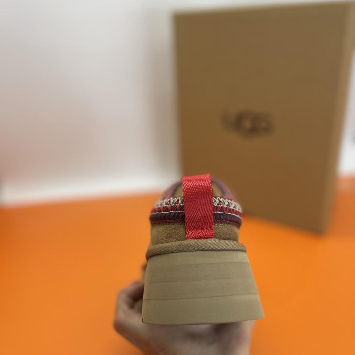 Ugg Tasman Slipper Chestnut