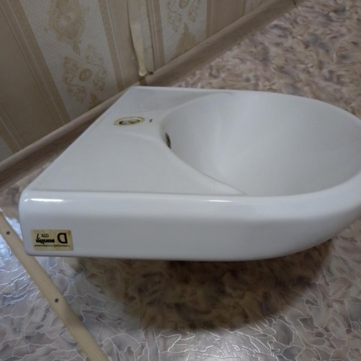 Раковина для ванной комнаты
