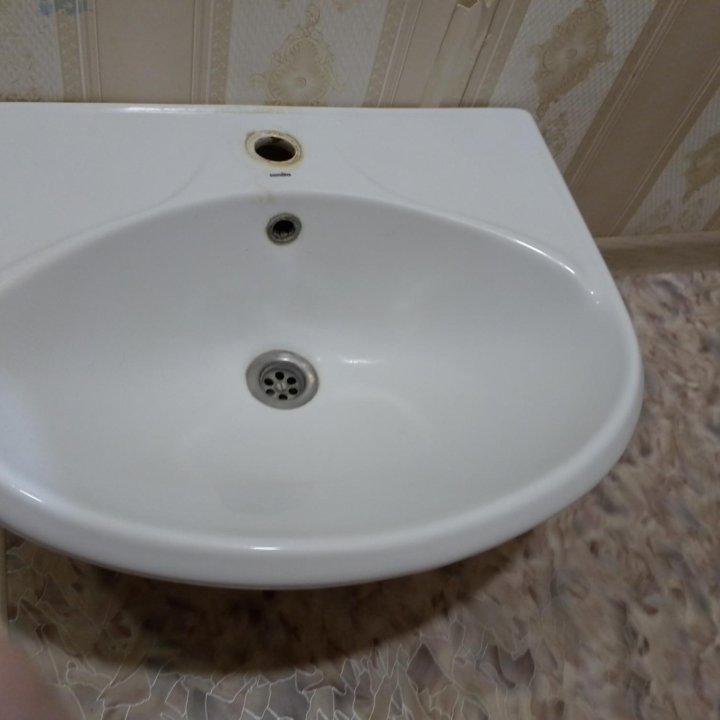 Раковина для ванной комнаты