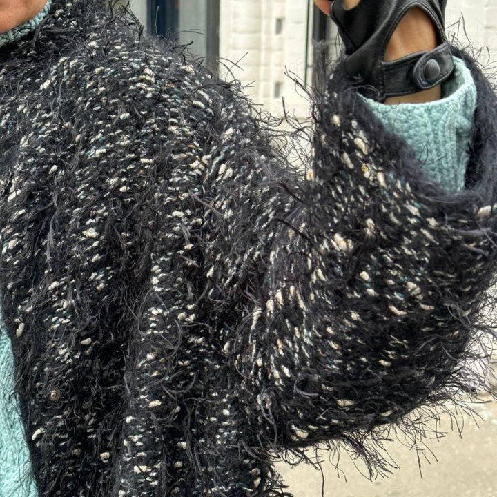 Элегантное вязаное пальто