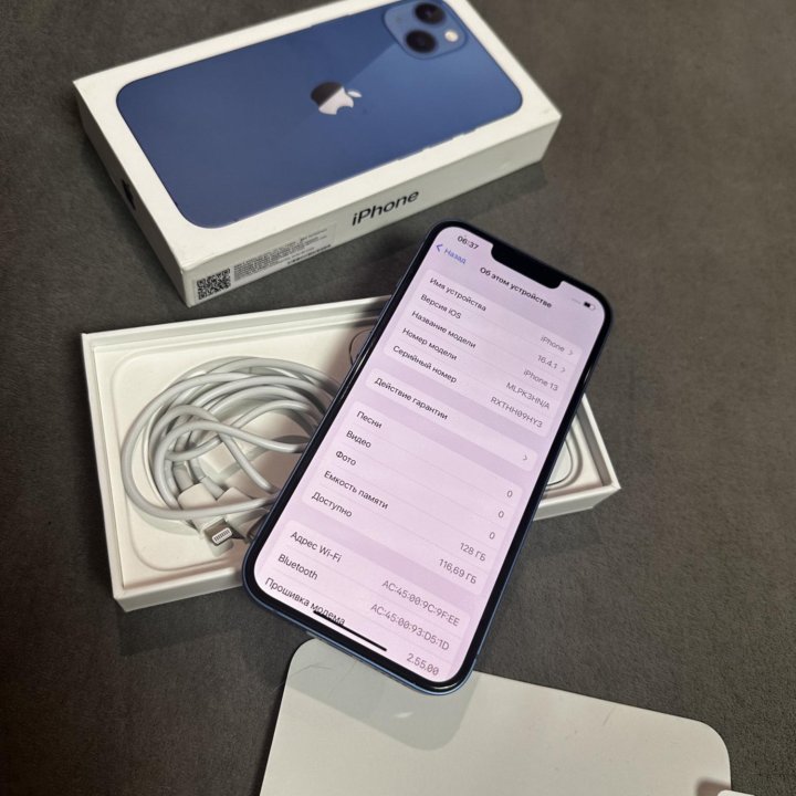 Продам iPhone 13 128Gb Blue