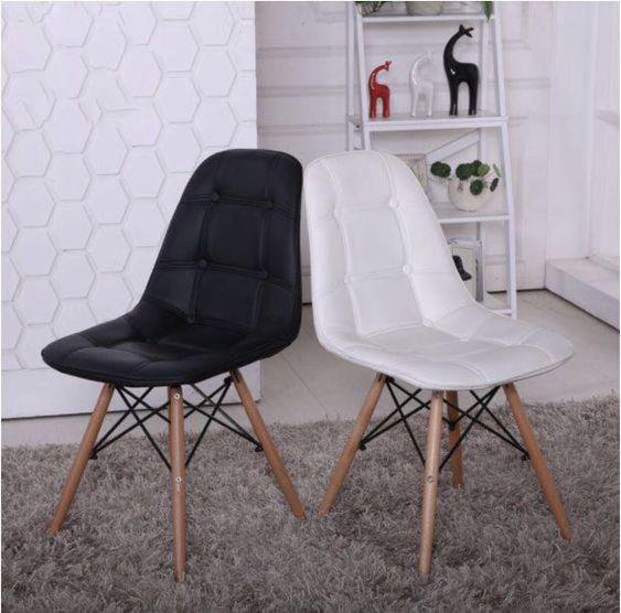 Стул EAMES SC 004, пластик/бук