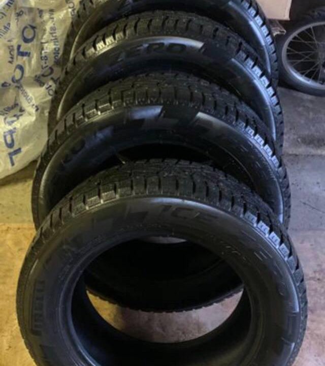 Pirelli Ice Zero 185/65 R15 92T