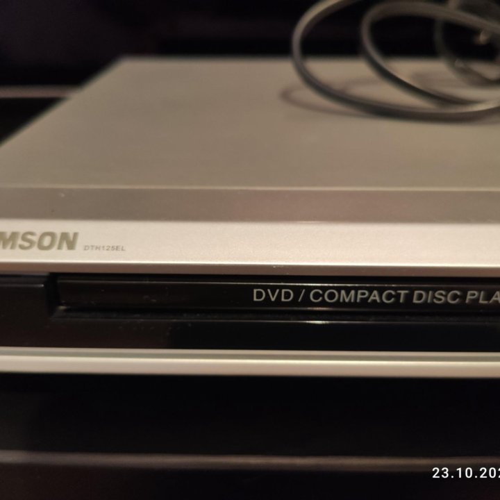 DVD проигрыватель Akai и Thomson