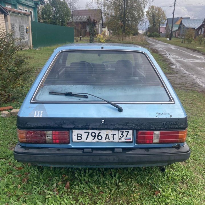 Mazda 323, 1981