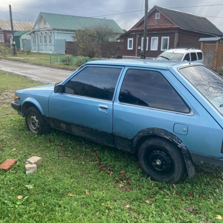 Mazda 323, 1981