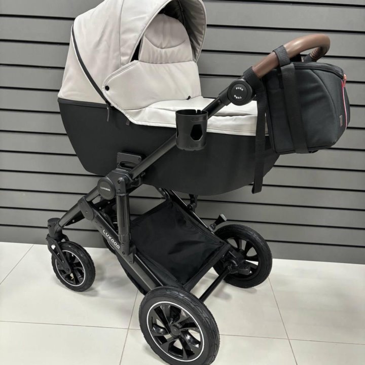 Детская модульная коляска 3в1 Luxmom 808