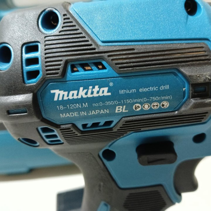 Бесшеточный шуруповерт Makita 24 volt