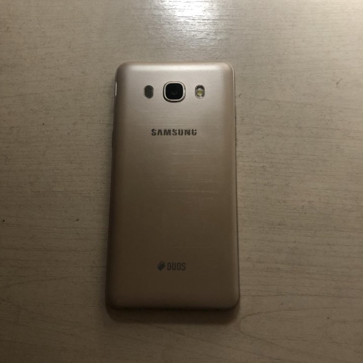 Samsung Galaxy j 5 ( 2016 )