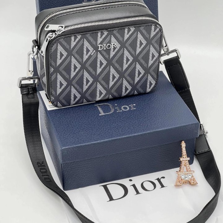 Сумки Dior