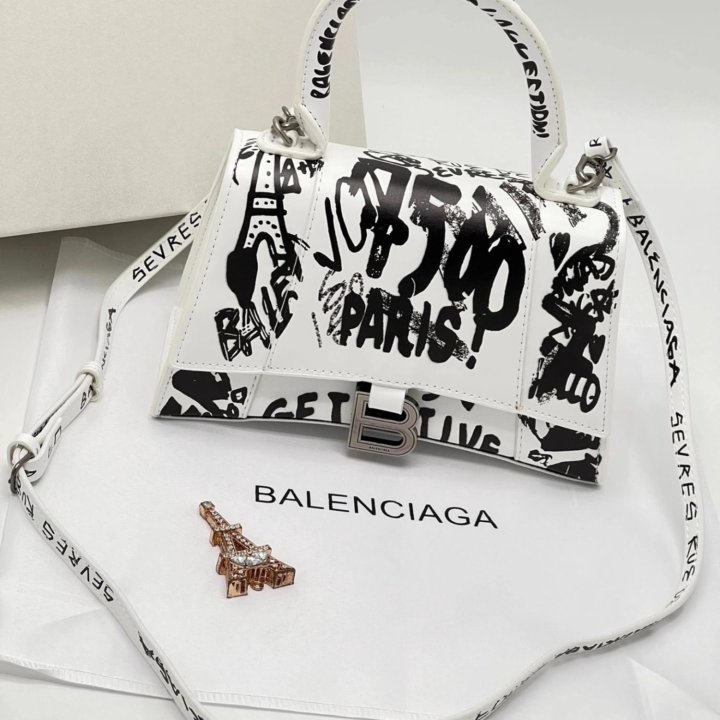 Сумки Balenciaga