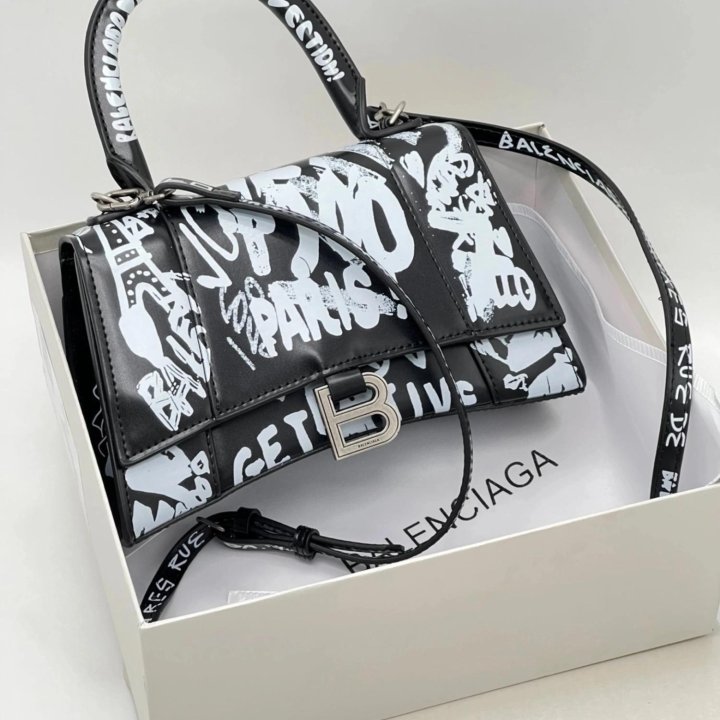 Сумки Balenciaga