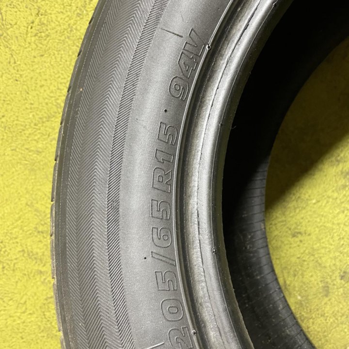 Kumho Solus KH17 205/65 R15 2шт