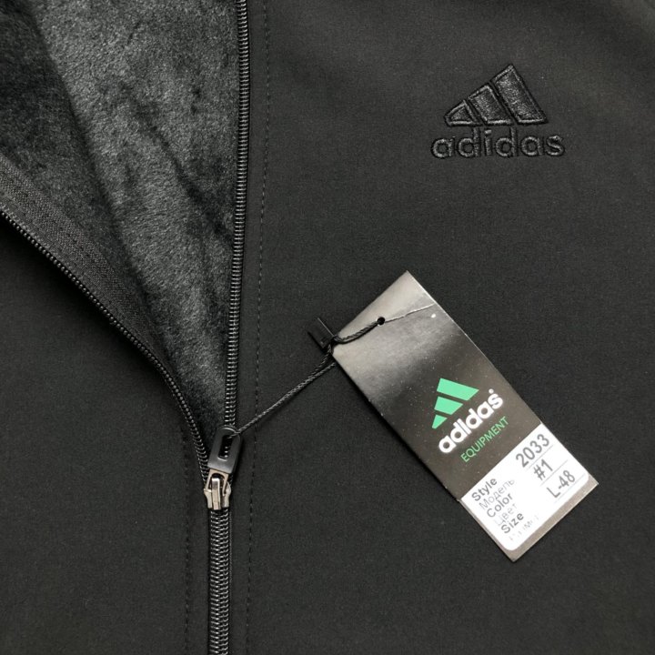 Спортивный костюм Adidas утеплённый с флисом