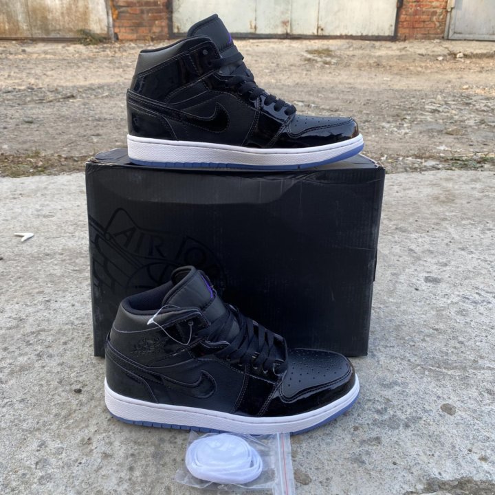 Кроссовки Nike Air Jordan 1 Новые