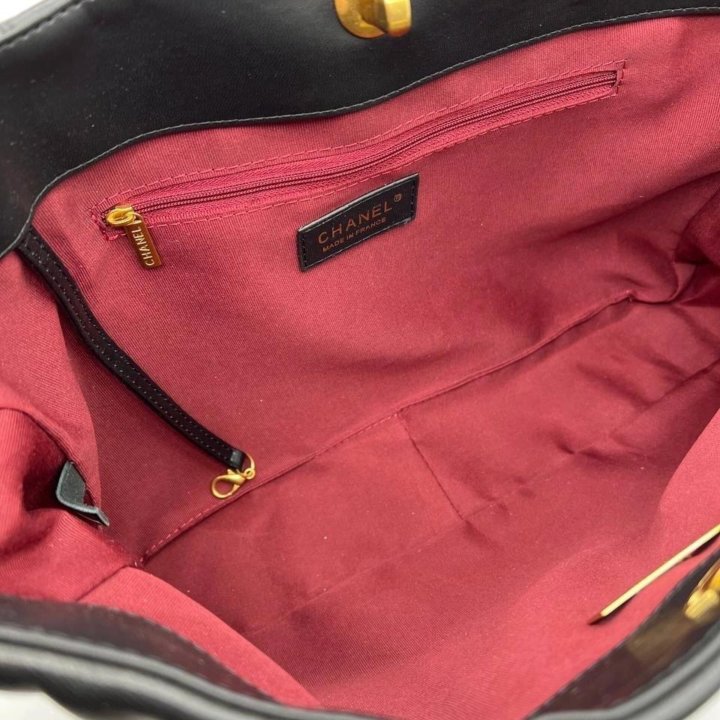 Сумки-шопер Chanel