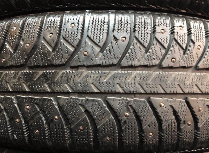 195/55/16 Bridgestone Ice Cruiser 7000. 1шт