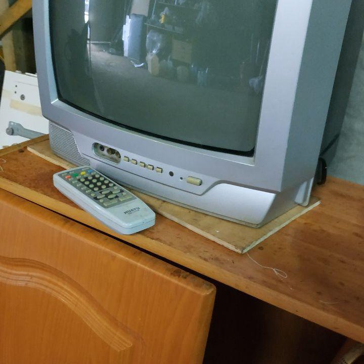 Телевизор JVC 14