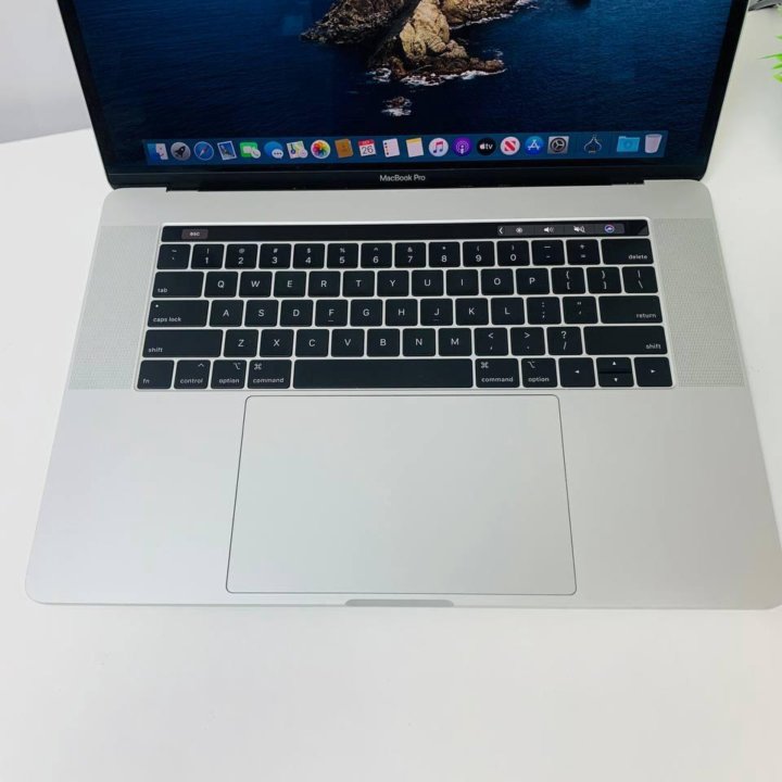 Macbook Pro 15 2019 TB touch bar