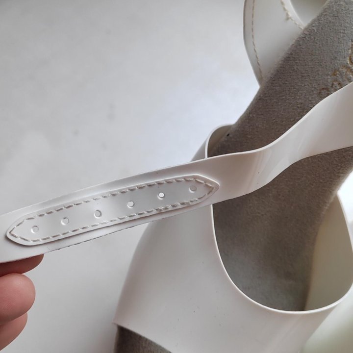 Стрипы Pleaser