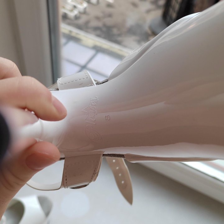 Стрипы Pleaser