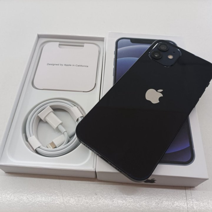 iPhone 12, 128 ГБ отличное состояние (магазин)