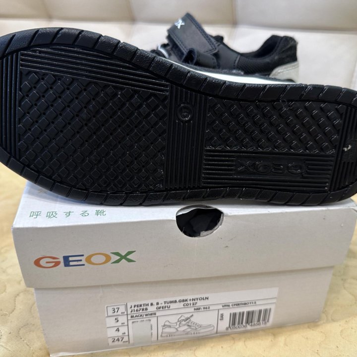 Кроссовки Geox 37 р-р