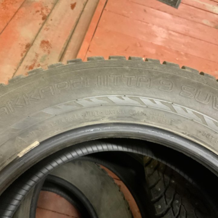 Nokian Tyres Hakkapeliitta 9 SUV 235/65 R18 110T