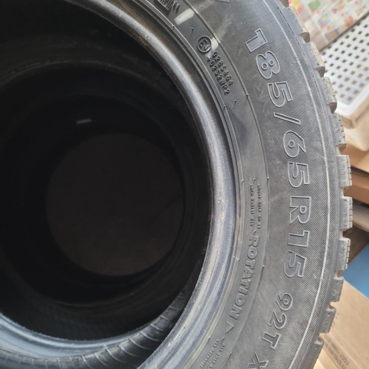 Шины зимние Nokian nordman 7 185 /65 R15