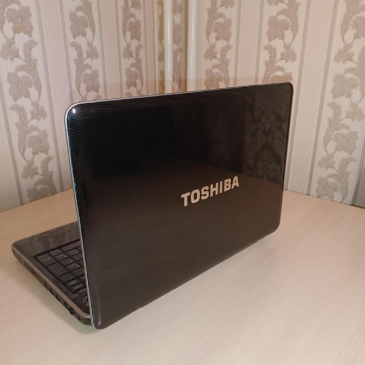 Toshiba A500 Intel/4/Radeon/500