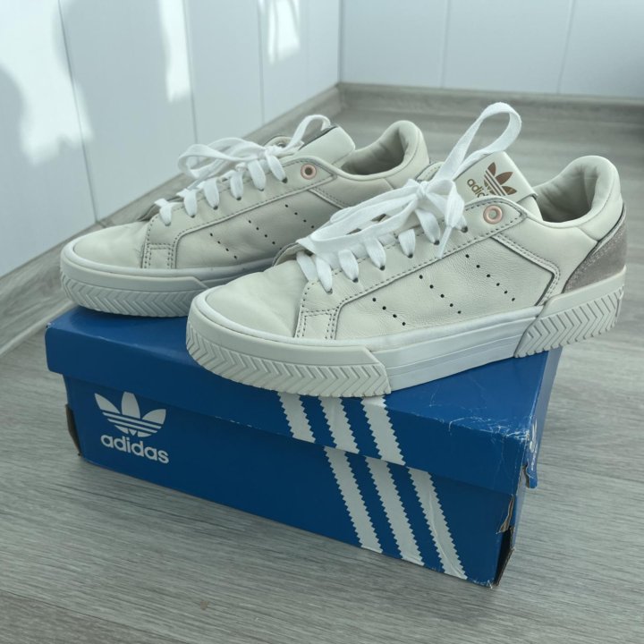 Кроссовки ADIDAS