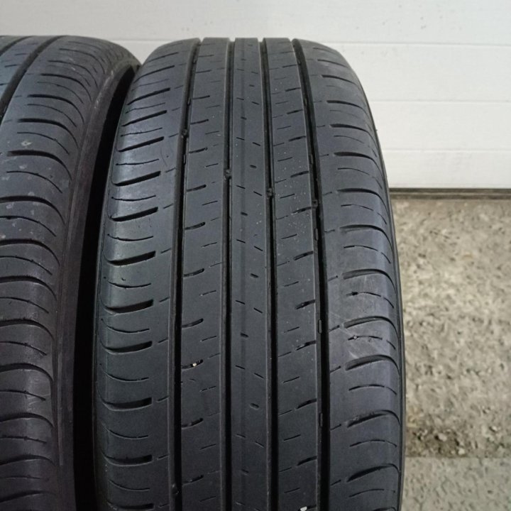 215/60R17 Kumho Solus SA01 KH32 (Лот №7015)