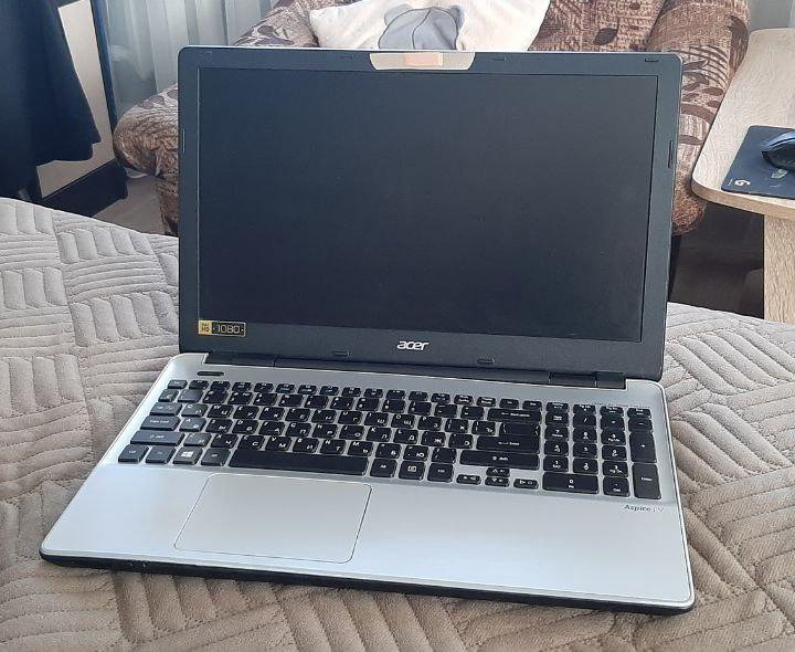 Ноутбук Acer Aspire V3-572G-72PX