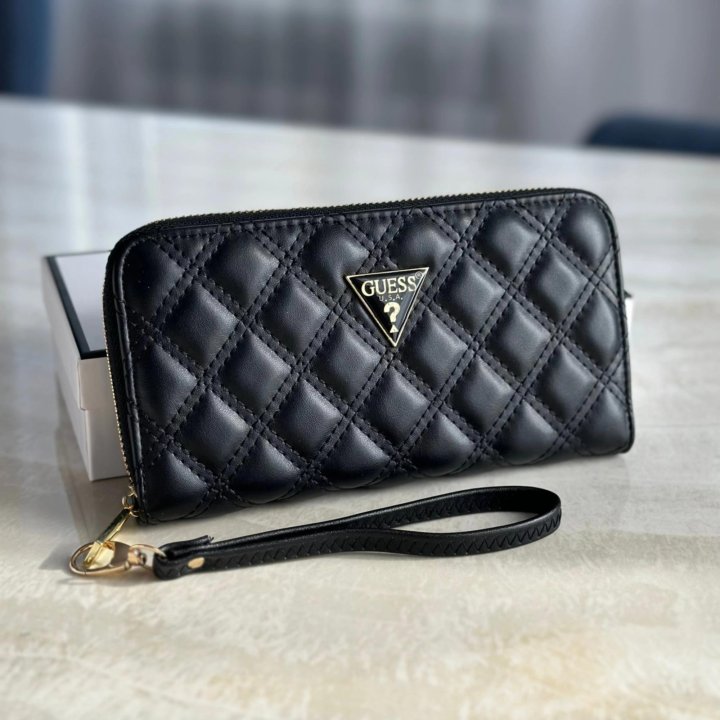 Кошельки GUESS